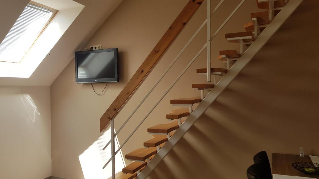 Vegvar Delux Apartman ギュラ エクステリア 写真