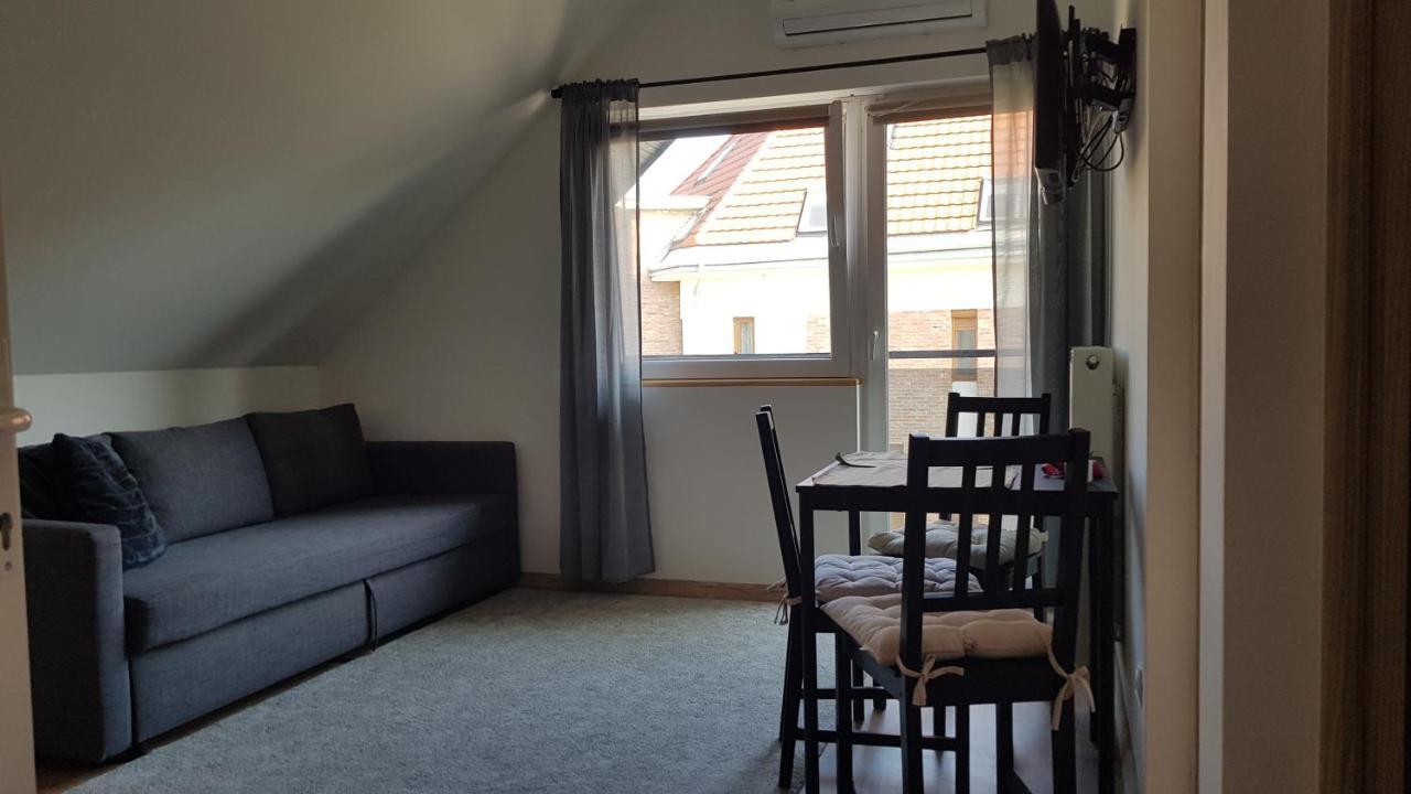 Vegvar Delux Apartman ギュラ エクステリア 写真